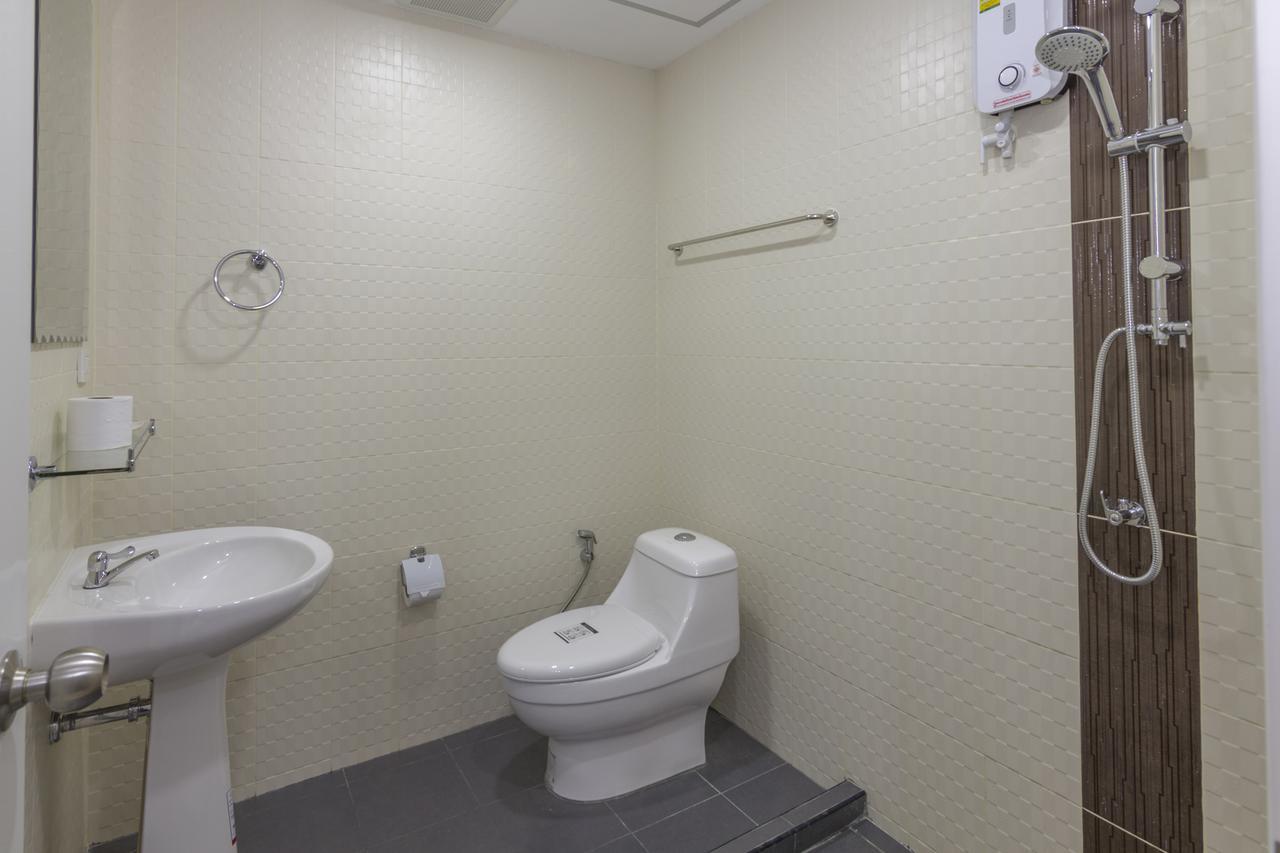 Kontiki Guesthouse Джомтиен Бийч Екстериор снимка